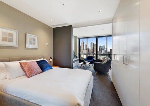 Corporate Keys - Freshwater Place - Accommodation Burleigh 3
