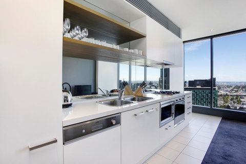 Corporate Keys - Freshwater Place - Accommodation Burleigh 17