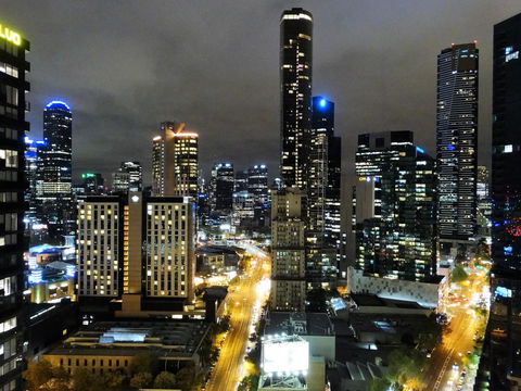 Cloud9 Luxury Apartments - Accommodation Burleigh 0