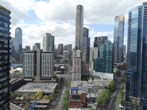 Cloud9 Luxury Apartments - Accommodation Burleigh 22
