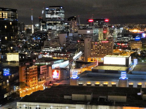 Cloud9 Luxury Apartments - Accommodation Burleigh 3