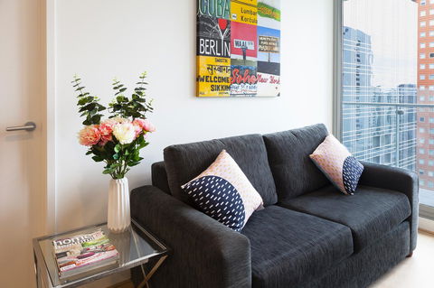 AKOM Melbourne - Accommodation Burleigh 32
