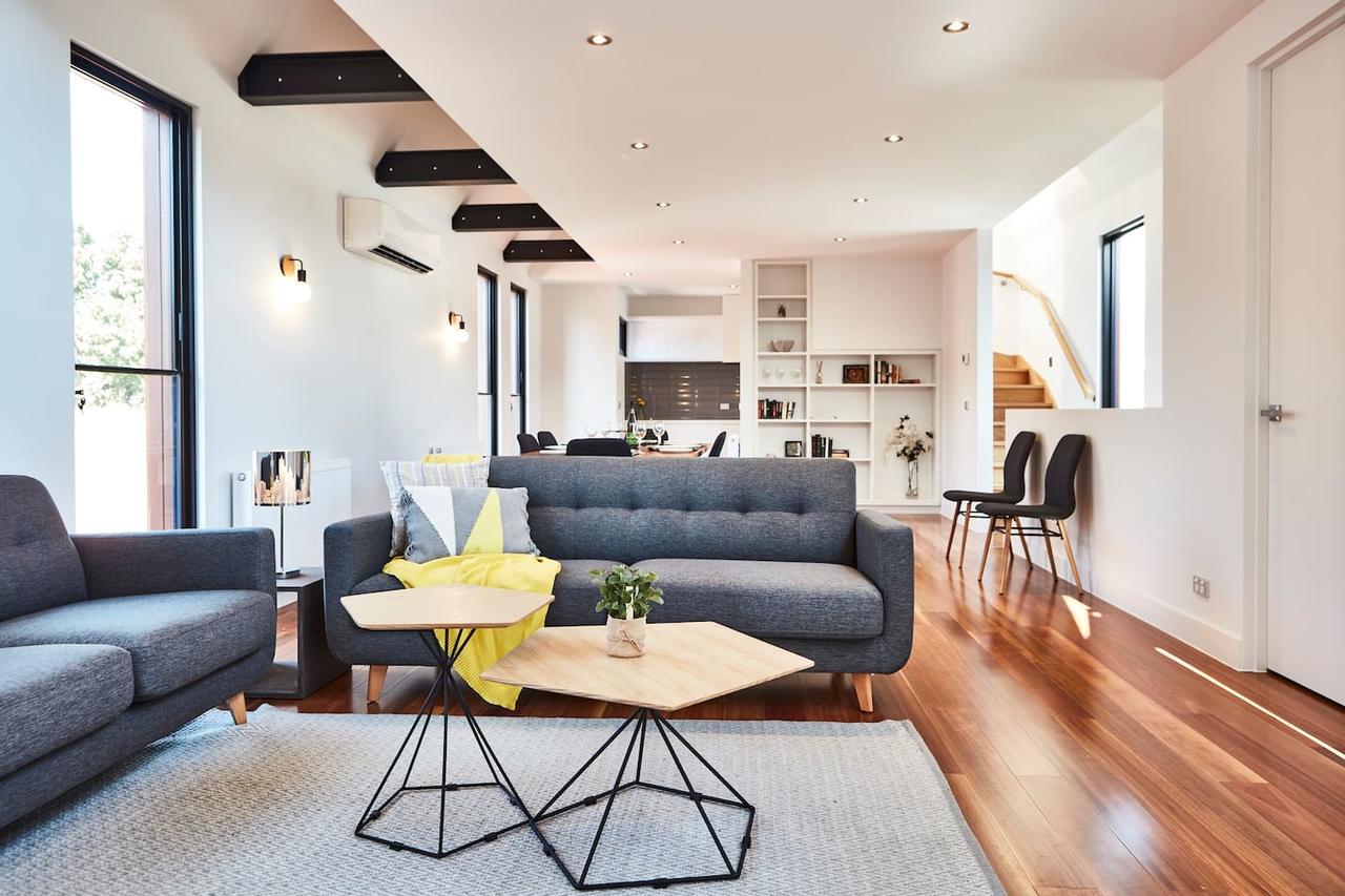 Richmond VIC Accommodation Burleigh