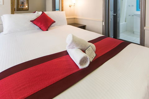 City Square Motel - Accommodation Burleigh 7
