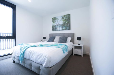 Box Hill 2 Bedroom Apt (La Maison) 02 - Accommodation Burleigh 0