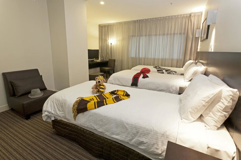 Causeway 353 Hotel - Accommodation Burleigh 37