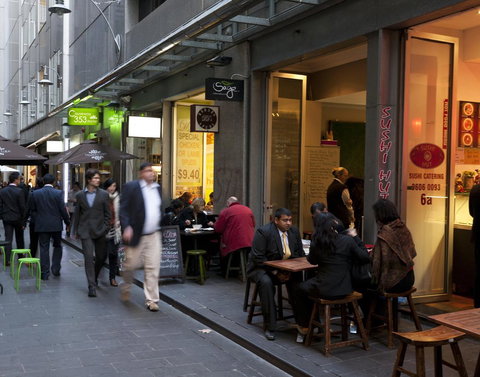 Causeway 353 Hotel - Accommodation Burleigh 4