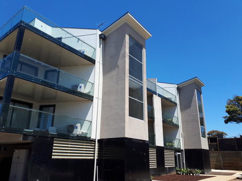 Apartments In Phillip Island Towers - Block C - Accommodation Burleigh 32