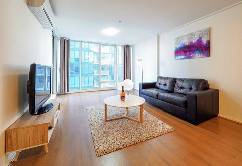 Premier Stays Melbourne - Accommodation Burleigh 12