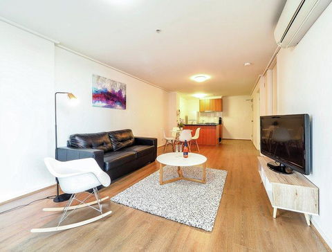 Premier Stays Melbourne - Accommodation Burleigh 0