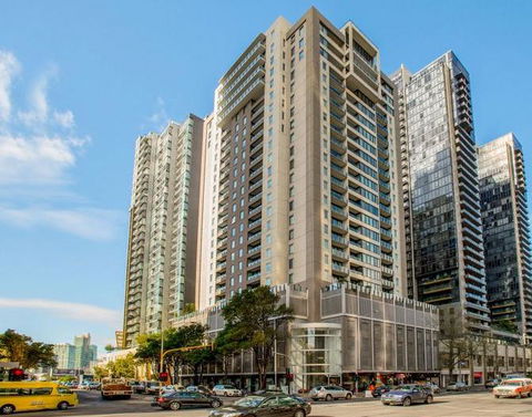Premier Stays Melbourne - Accommodation Burleigh 15