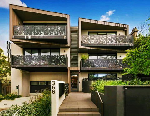 Apartments In Richmond Church St Near MCG - Accommodation Burleigh 4