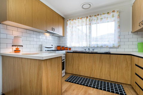Uptown Frankston - Accommodation Burleigh 10