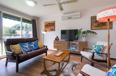 Uptown Frankston - Accommodation Burleigh 3