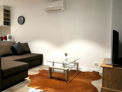UrbanSuite The Wild Rosa Inn - Accommodation Burleigh 28