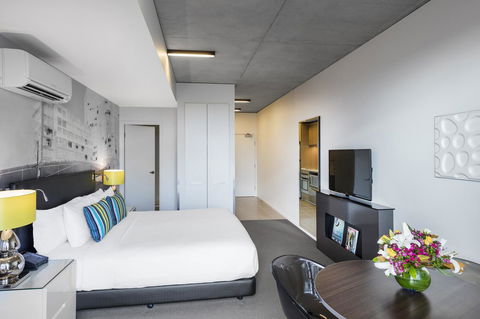 Apartments @ 350 William - Accommodation Burleigh 8