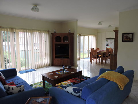 Monash And Chadstone WiFi - Accommodation Burleigh 8