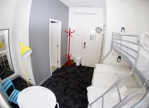 Roamer Melbourne - Formerly Selina Central Melbourne - Accommodation Burleigh 25