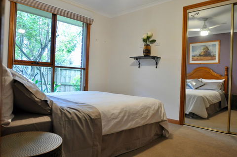 Crimea Retreat - Accommodation Burleigh 30