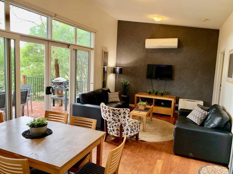 The Nature Resort Villas - Accommodation Burleigh 4