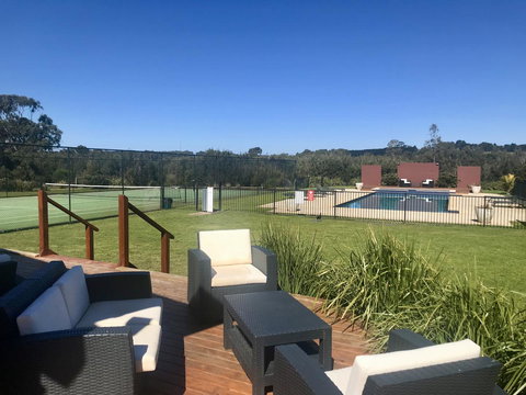 The Nature Resort Villas - Accommodation Burleigh 0