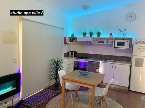 The Nature Resort Villas - Accommodation Burleigh 2