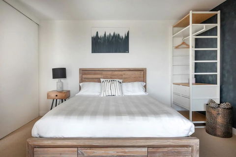 BestView St Kilda Spectacular Sunset Hideaway - Boutique Self-contained Luxury Apartment - Accommodation Burleigh 13