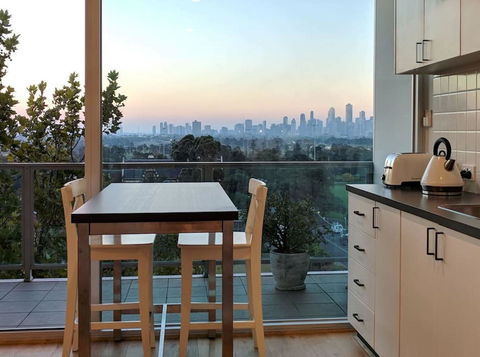 BestView St Kilda Spectacular Sunset Hideaway - Boutique Self-contained Luxury Apartment - Accommodation Burleigh 0