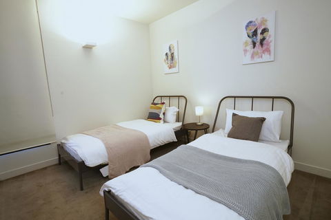 [Modern/Spacious]2BDR CBD FREE Carpark, FREE Wifi - Accommodation Burleigh 19