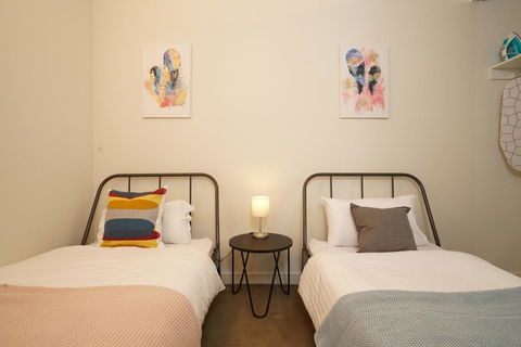 [Modern/Spacious]2BDR CBD FREE Carpark, FREE Wifi - Accommodation Burleigh 31
