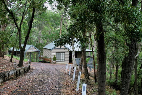 Tangenong Cottages - Accommodation Burleigh 16