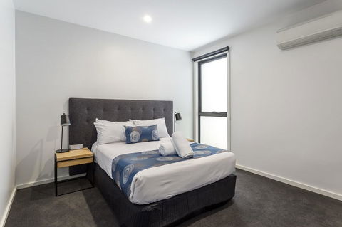 Blairgowrie Apartment 1 - On The Beach - Accommodation Burleigh 12