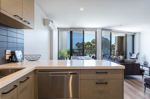 Blairgowrie Apartment 1 - On The Beach - Accommodation Burleigh 1