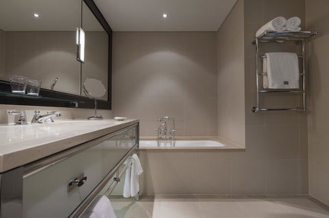 The Westin Melbourne - Accommodation Burleigh 38
