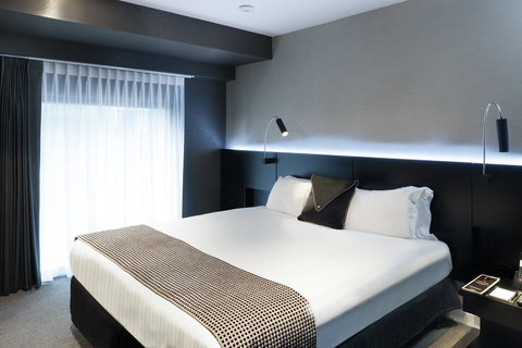 Stamford Plaza Melbourne - Accommodation Burleigh 37