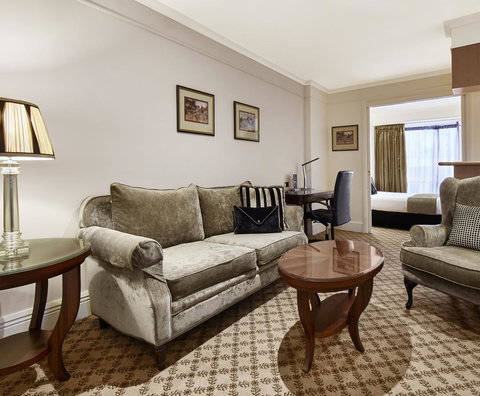 Stamford Plaza Melbourne - Accommodation Burleigh 24