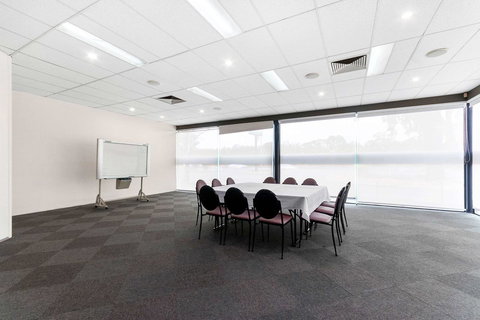 Quality Inn & Suites Traralgon - Accommodation Burleigh 7