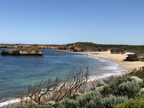 Sunsets On Martyrs Luxury Coastal Beach House Peterborough - Accommodation Burleigh 35