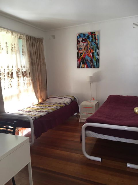 Doncaster Westfield Home Stay - Accommodation Burleigh 32