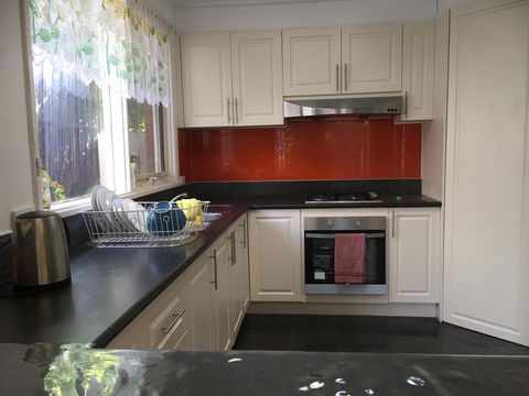 Doncaster Westfield Home Stay - Accommodation Burleigh 38