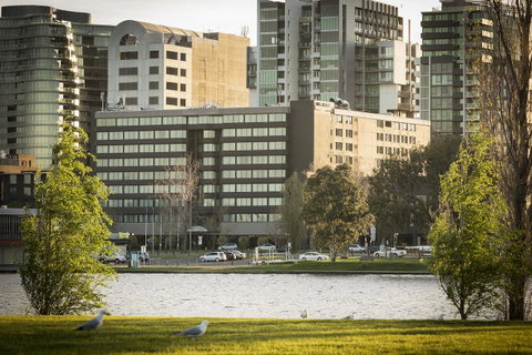 Pullman Melbourne Albert Park - Accommodation Burleigh 1