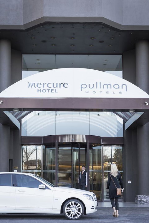 Pullman Melbourne Albert Park - Accommodation Burleigh 10