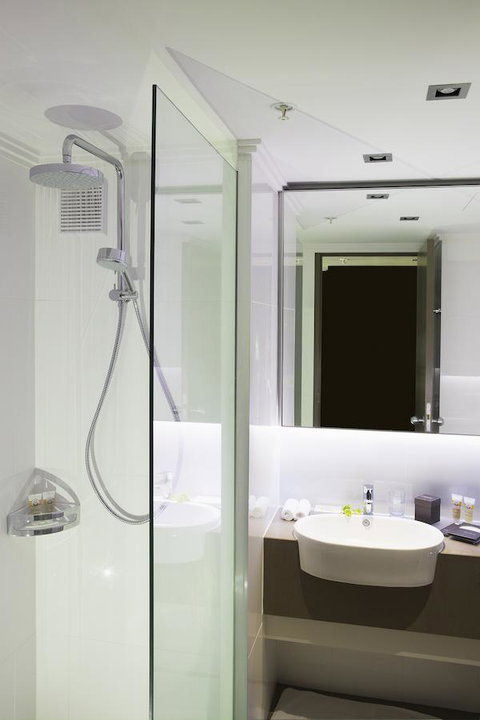 Pullman Melbourne Albert Park - Accommodation Burleigh 15