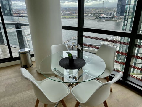 JC Waterfront Apartments On Collins - Accommodation Burleigh 2