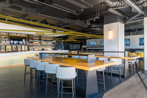 Peppers Docklands - Accommodation Burleigh 42