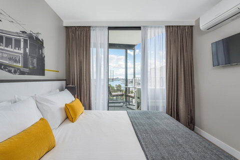 Peppers Docklands - Accommodation Burleigh 29