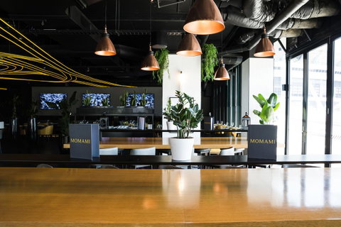 Peppers Docklands - Accommodation Burleigh 11