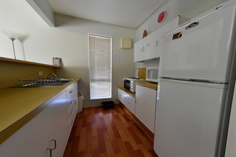 Executive Hideaway - Accommodation Burleigh 37