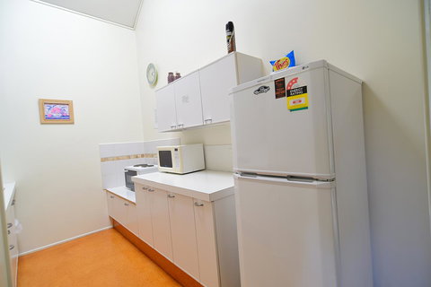 Executive Hideaway - Accommodation Burleigh 14