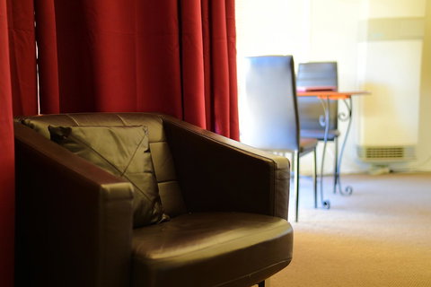 Executive Hideaway - Accommodation Burleigh 35